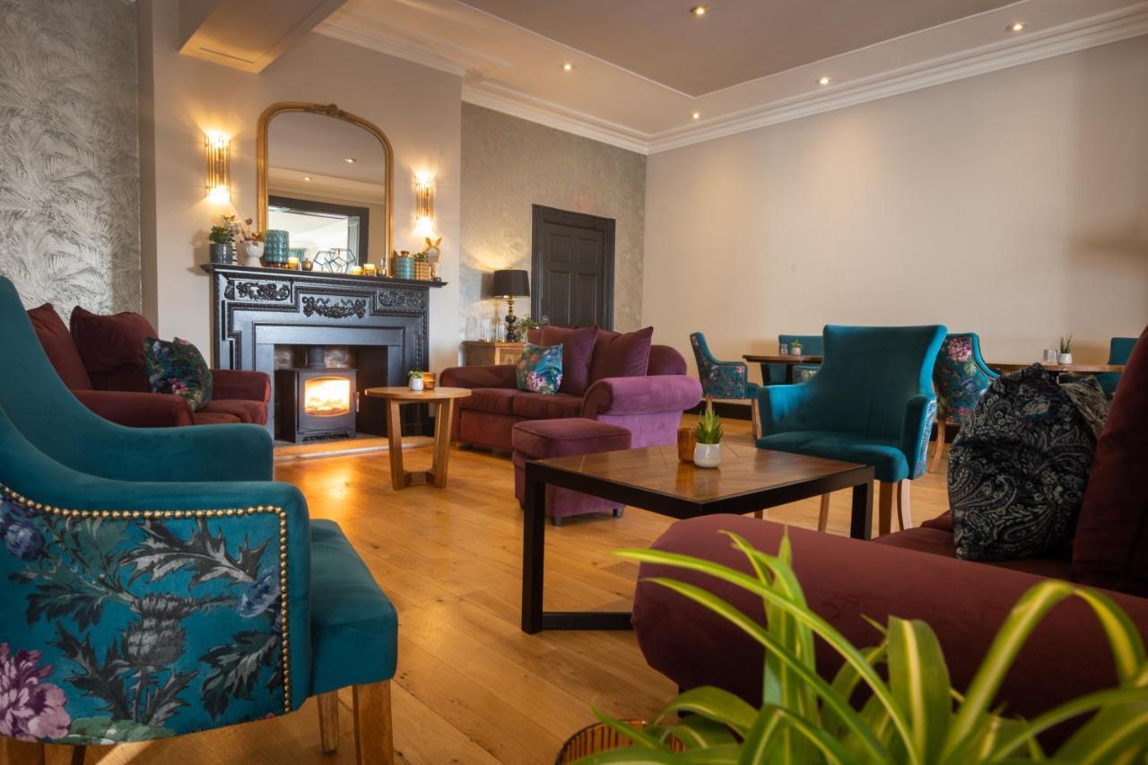 Rowton Hall Hotel And Spa Chester Eksteriør bilde