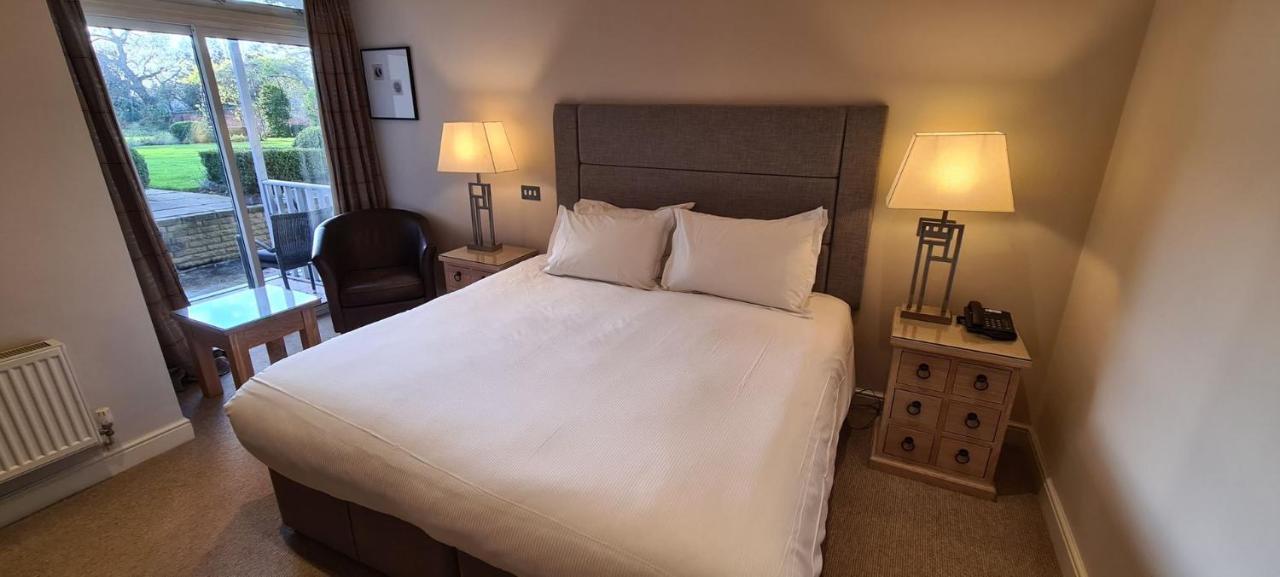 Rowton Hall Hotel And Spa Chester Eksteriør bilde
