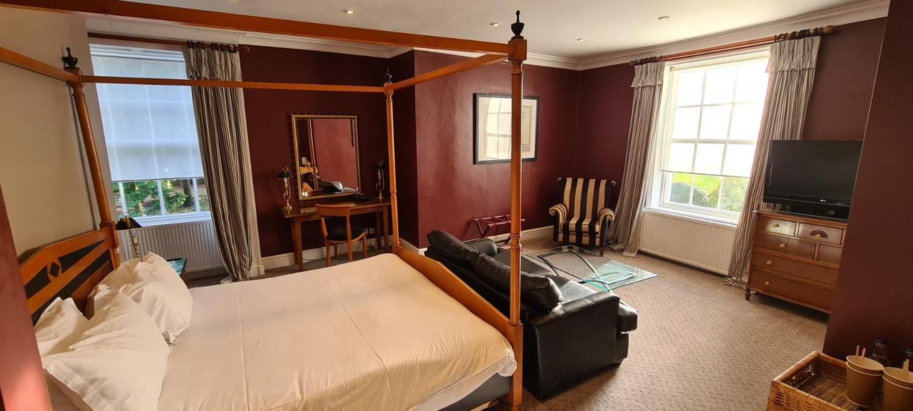 Rowton Hall Hotel And Spa Chester Eksteriør bilde