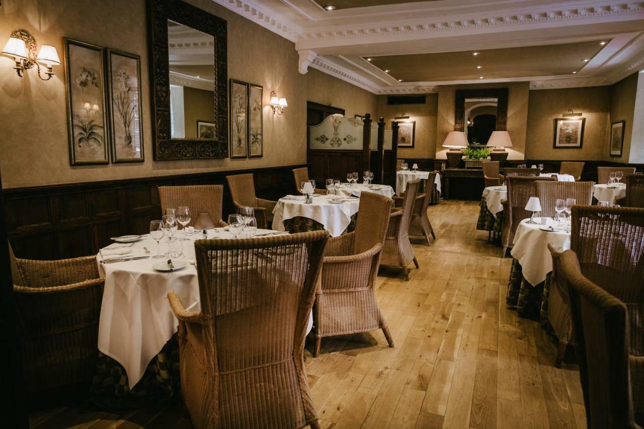 Rowton Hall Hotel And Spa Chester Eksteriør bilde